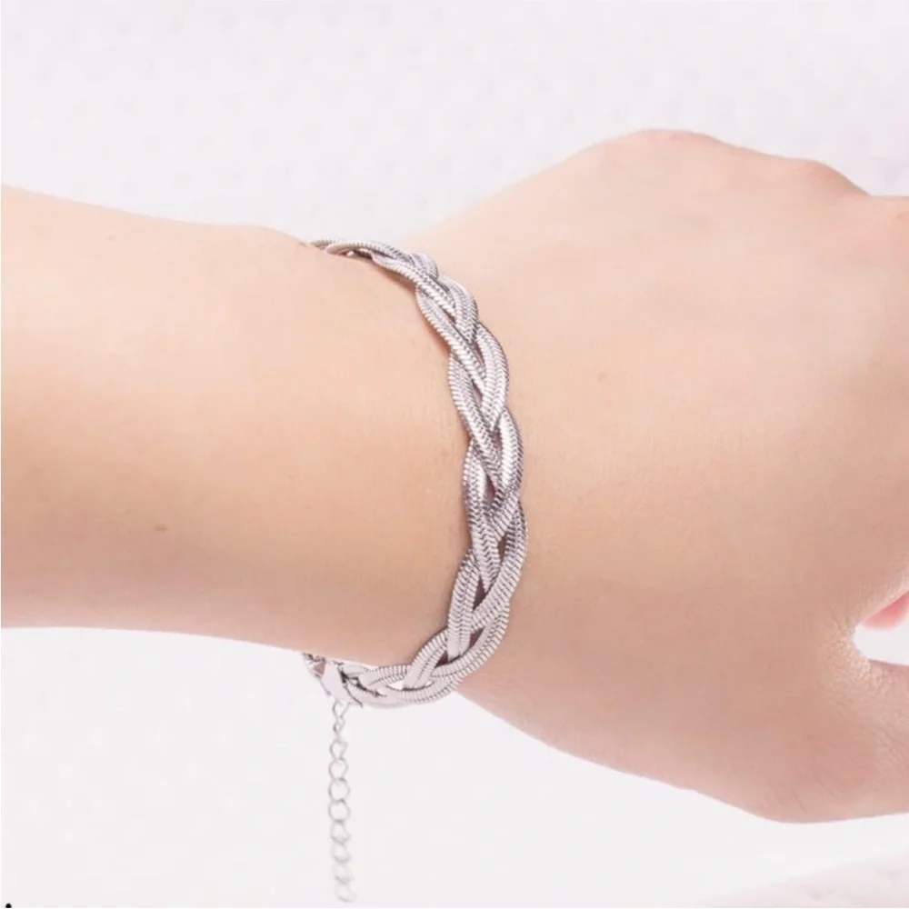 Silver Woven Infinity Chain Bracelet